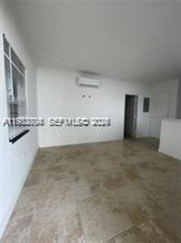 572 NE 67th St 5, Miami, FL 33138