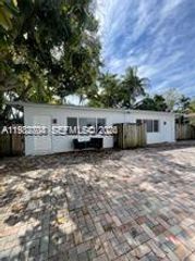 572 NE 67th St 5, Miami, FL 33138
