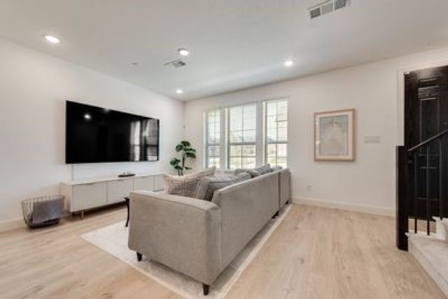 524 4th Street, Argyle, TX 76226