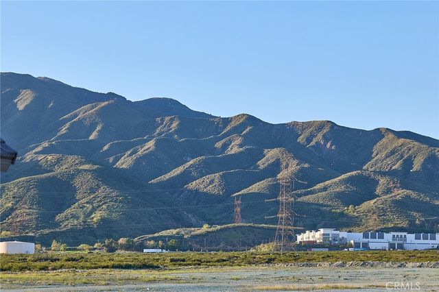 16540 Stone Pine Lane, Fontana, CA 92336