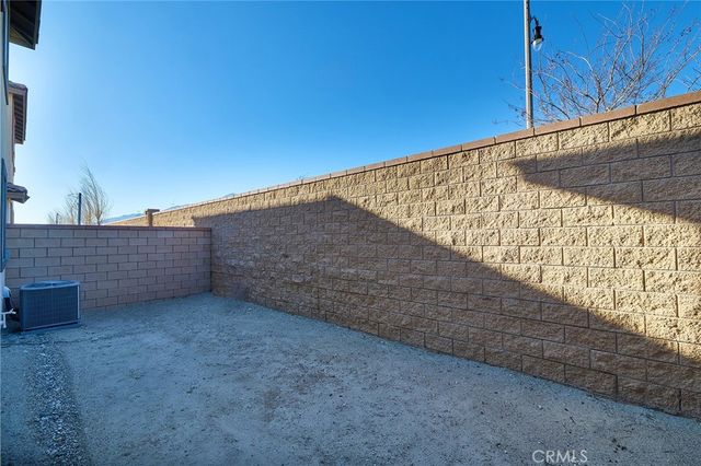 16540 Stone Pine Lane, Fontana, CA 92336