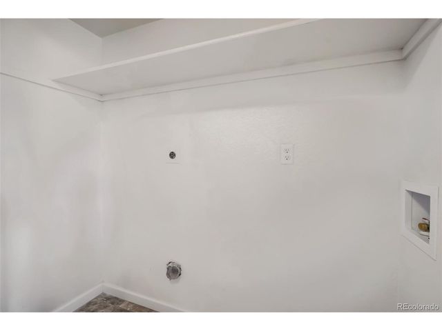 19856 E Villanova Dr, Aurora, CO 80013