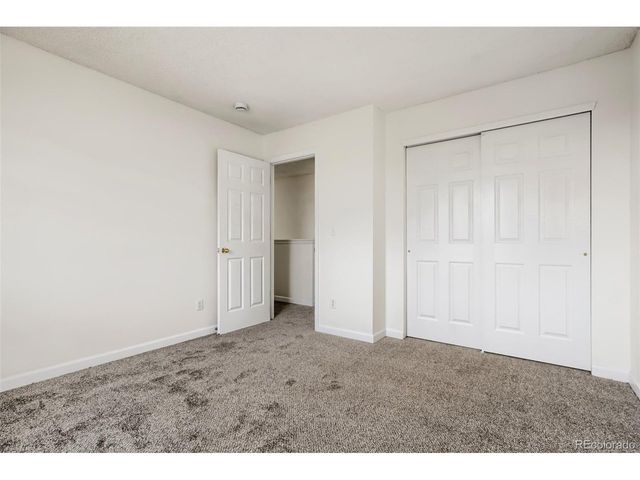 19856 E Villanova Dr, Aurora, CO 80013