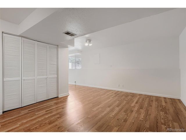 19856 E Villanova Dr, Aurora, CO 80013