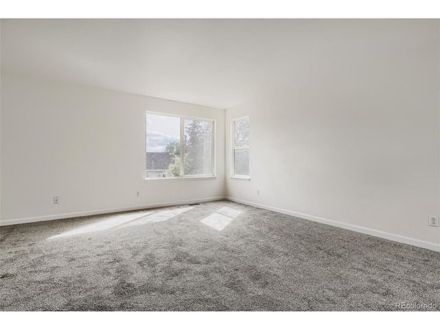 19856 E Villanova Dr, Aurora, CO 80013