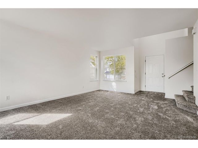 19856 E Villanova Dr, Aurora, CO 80013