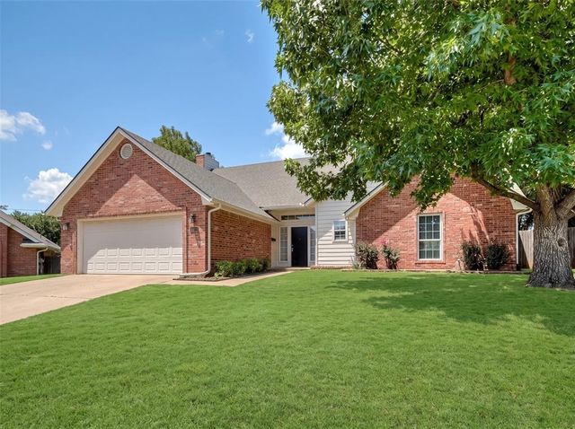 1125 Richmond Road, Edmond, OK 73034
