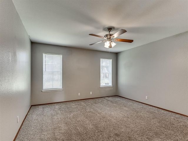 1125 Richmond Road, Edmond, OK 73034