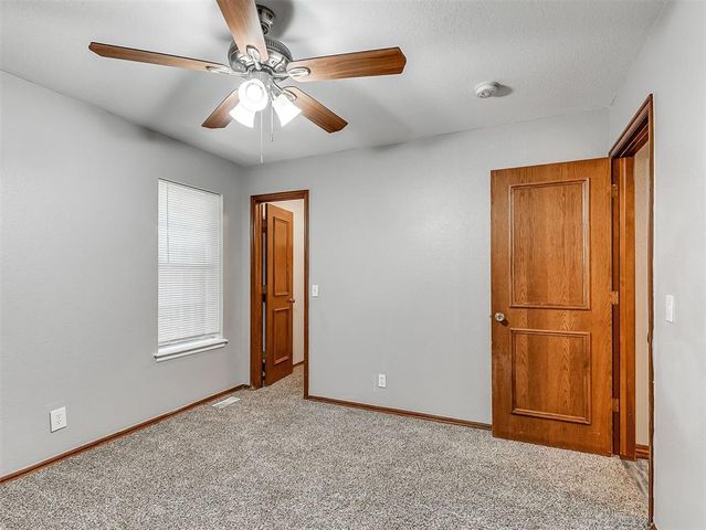 1125 Richmond Road, Edmond, OK 73034