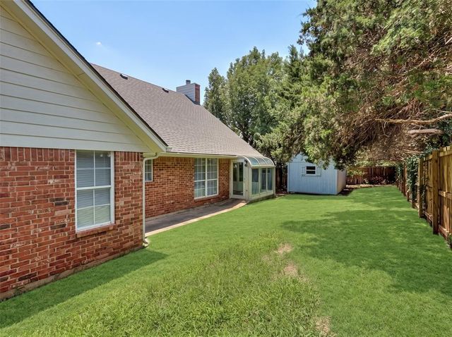 1125 Richmond Road, Edmond, OK 73034