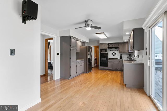 64 S PIN OAK DR, Boiling Springs, PA 17007