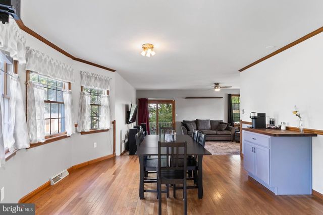64 S PIN OAK DR, Boiling Springs, PA 17007