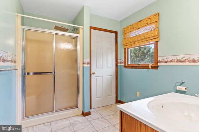 64 S PIN OAK DR, Boiling Springs, PA 17007