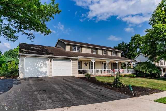 64 S PIN OAK DR, Boiling Springs, PA 17007
