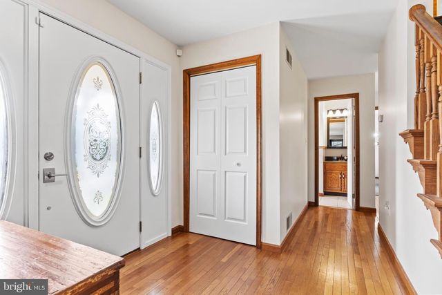 64 S PIN OAK DR, Boiling Springs, PA 17007
