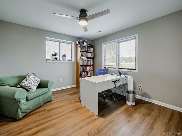 9900 S Big School Lot Lake Road, Holly, MI 48442