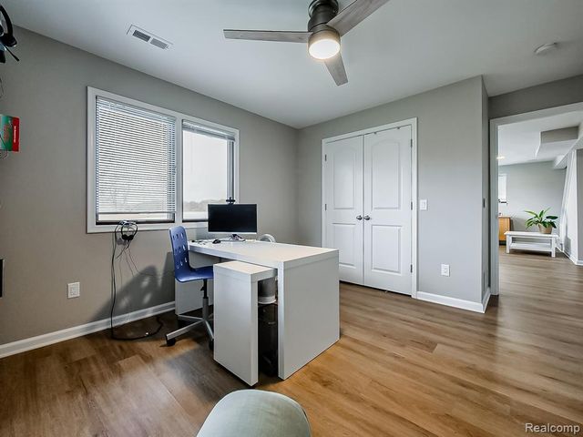 9900 S Big School Lot Lake Road, Holly, MI 48442