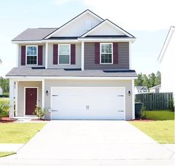 93 Brightleaf Circle, Hinesville, GA 31313