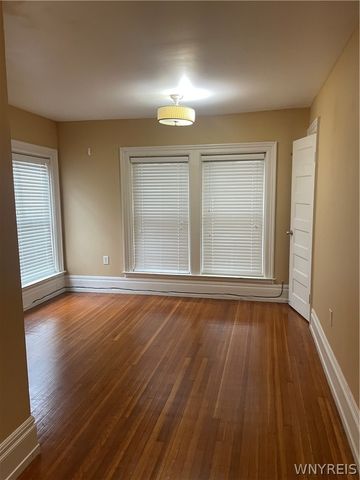 382 Elmwood 2, Buffalo, NY 14222