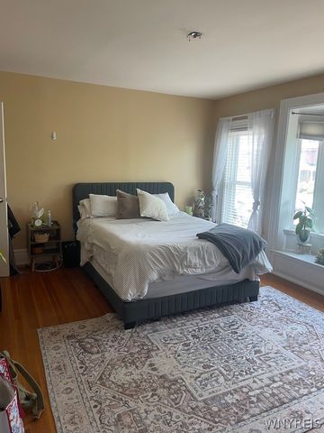382 Elmwood 2, Buffalo, NY 14222