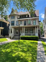 382 Elmwood 2, Buffalo, NY 14222