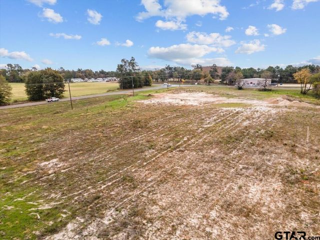 13970 Fm 2710, Lindale, TX 75771