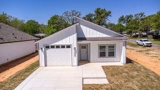 525 N WASHINGTON Street, Grand Saline, TX 75140