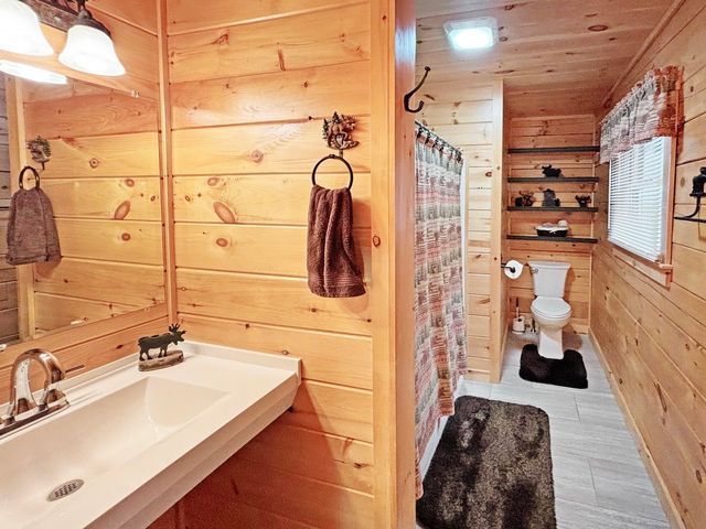 11 Amherst Lane, Haverhill, NH 03785