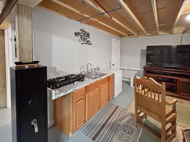 11 Amherst Lane, Haverhill, NH 03785