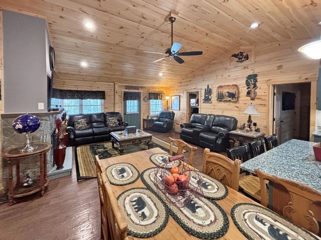 11 Amherst Lane, Haverhill, NH 03785