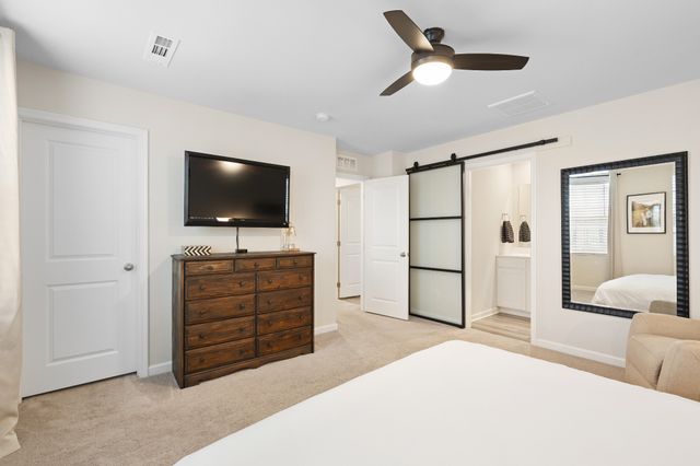 2288 Brokeshire Dr, White House, TN 37188