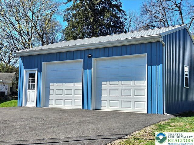 115 Kiefer Street, Williams Twp, PA 18042
