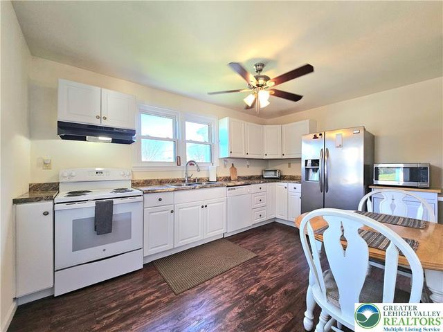 115 Kiefer Street, Williams Twp, PA 18042