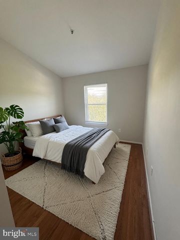 14317 OXFORD DR, Laurel, MD 20707