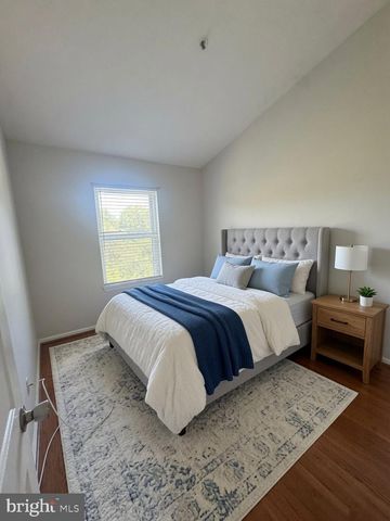 14317 OXFORD DR, Laurel, MD 20707