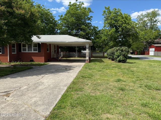219 Fourth Street, Ayden, NC 28513