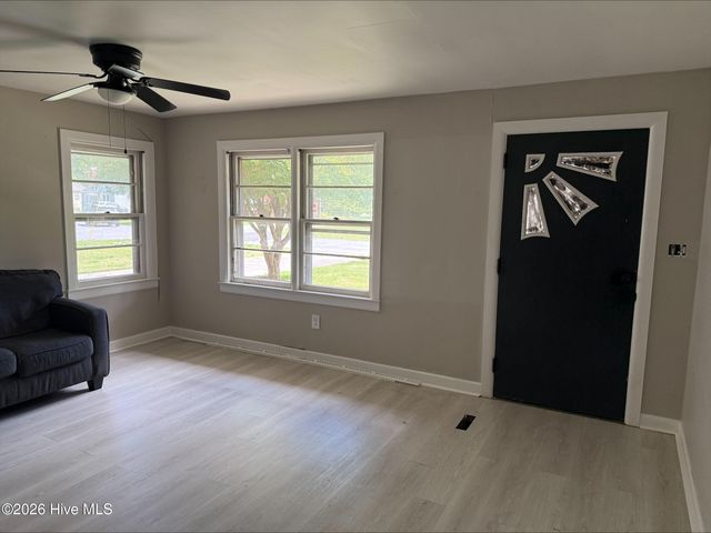 219 Fourth Street, Ayden, NC 28513