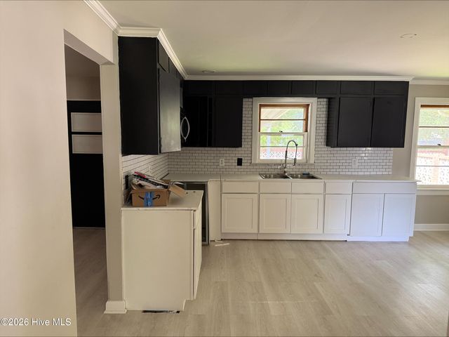 219 Fourth Street, Ayden, NC 28513