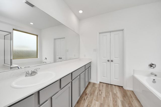 5504 Knox Landing Drive, Rosenberg, TX 77469