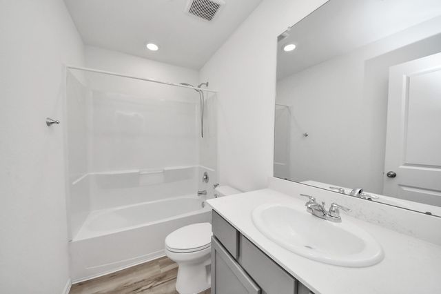 5504 Knox Landing Drive, Rosenberg, TX 77469