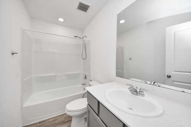 5504 Knox Landing Drive, Rosenberg, TX 77469