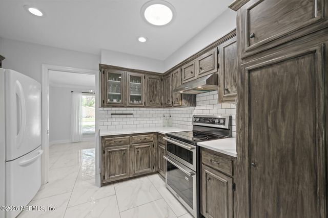 11728 LORETTO WOODS Court, Jacksonville, FL 32223