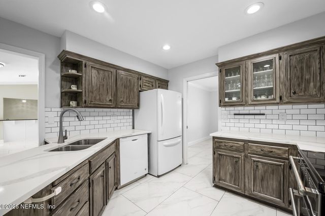 11728 LORETTO WOODS Court, Jacksonville, FL 32223