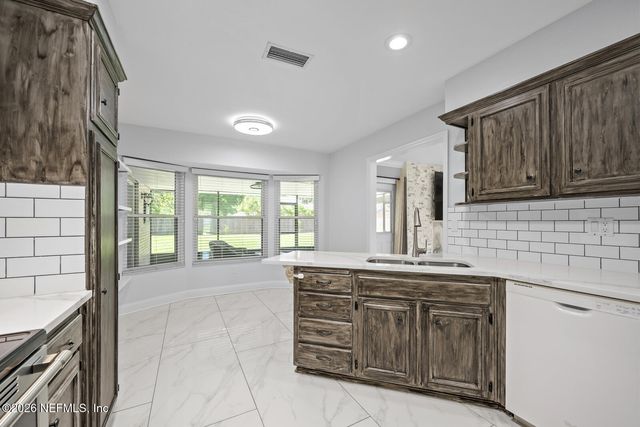 11728 LORETTO WOODS Court, Jacksonville, FL 32223