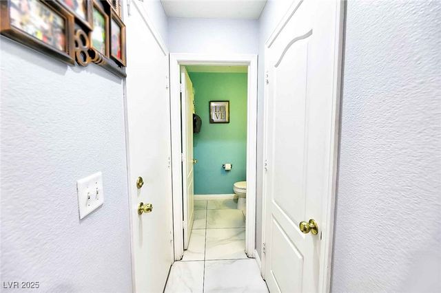 10294 Bethel Mill Street, Las Vegas, NV 89183