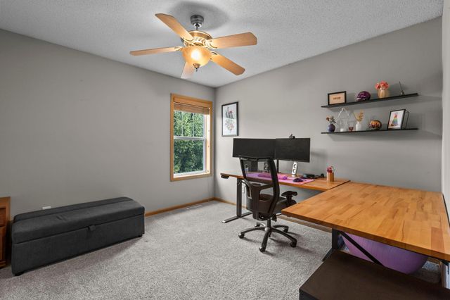 6829 Urbandale Lane N, Maple Grove, MN 55311