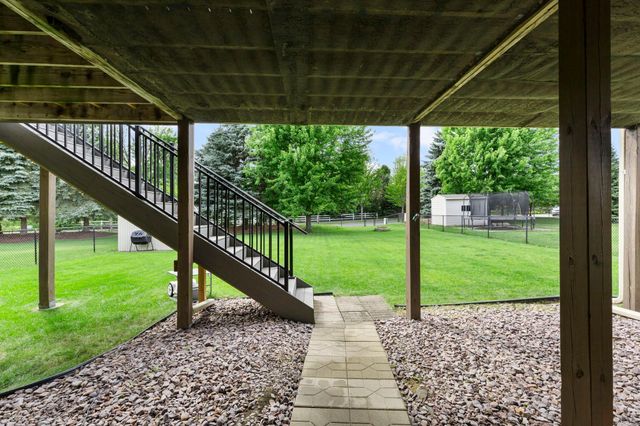 6829 Urbandale Lane N, Maple Grove, MN 55311