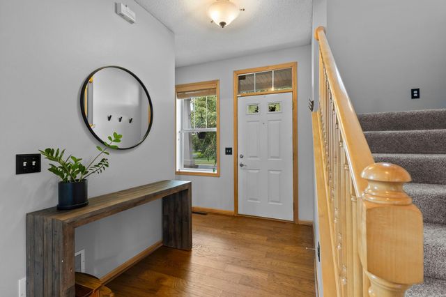 6829 Urbandale Lane N, Maple Grove, MN 55311