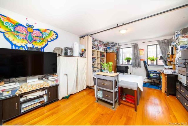 37-33 107th Street 2A, Corona, NY 11368