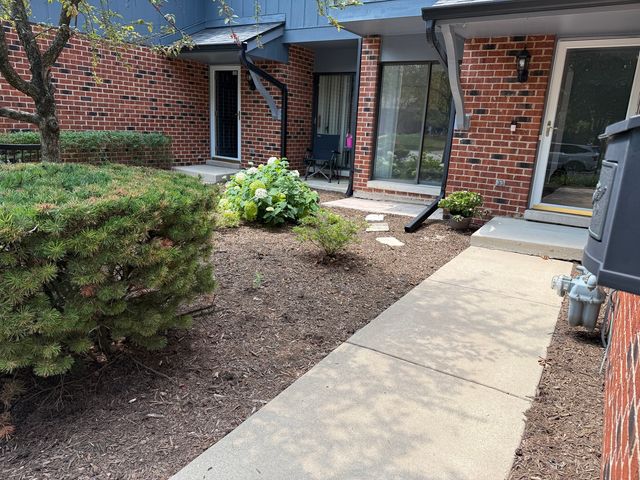 1440 Blackburn Street, Wheaton, IL 60189